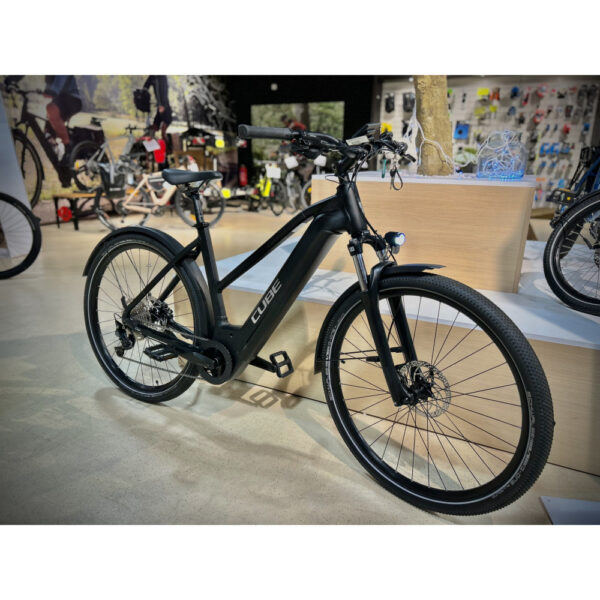 CUBE NURIDE HYBRID PRO 625 ALLROAD 2025 Electric Bicycle - New product