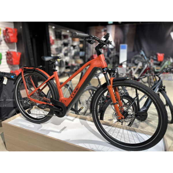 CUBE KATHMANDU HYBRID EXC 625 Electric Bicycle - New